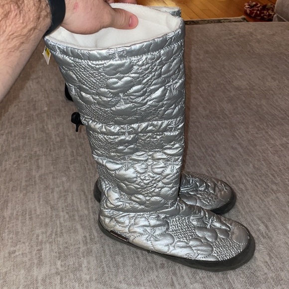 Muk luks boots - Picture 4 of 6